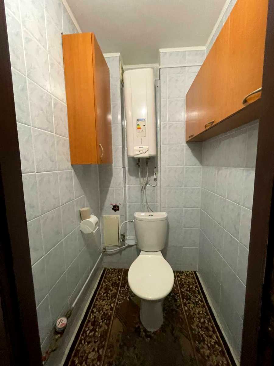 1880503773268151