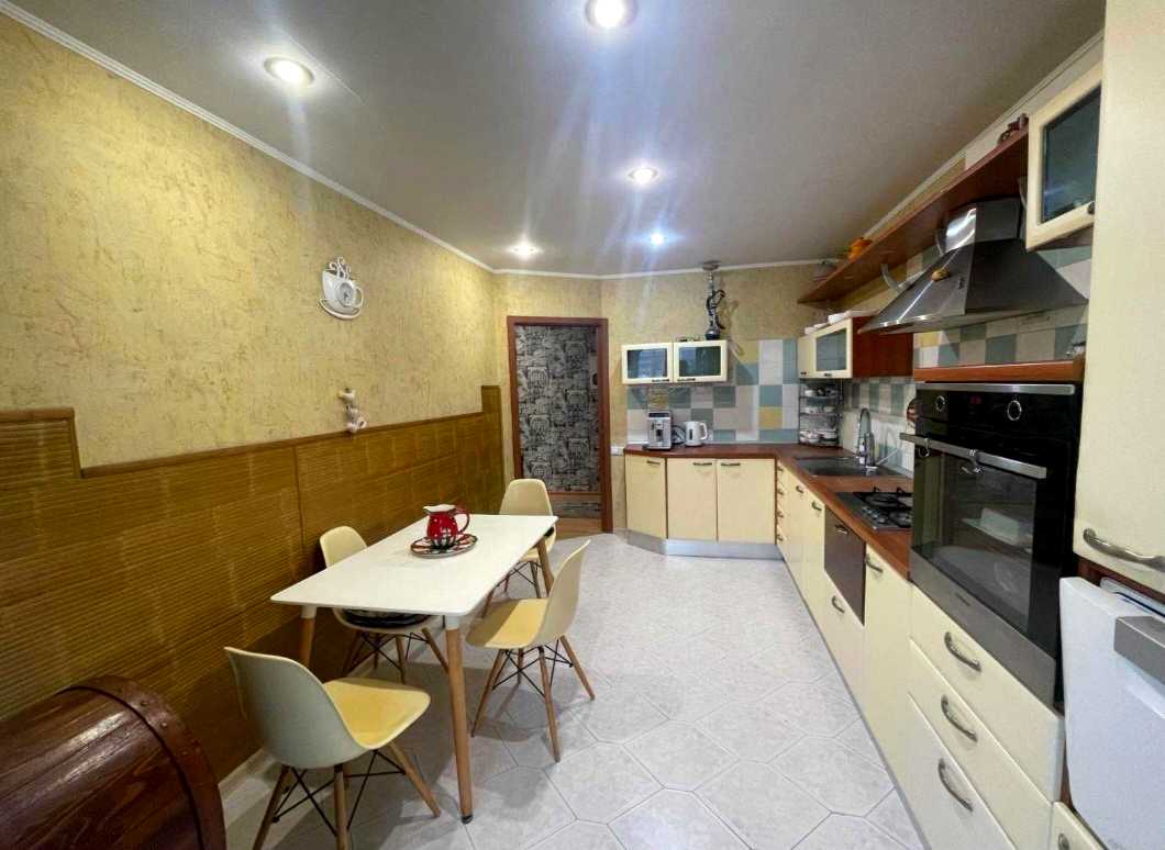 Многокомнатная квартира по адресу ул. Радостная (площадь 165 м²) - imageAlt 5 Многокомнатная квартира по адресу ул. Радостная (площадь 165 м²) - Atlanta.ua - imageAlt 5