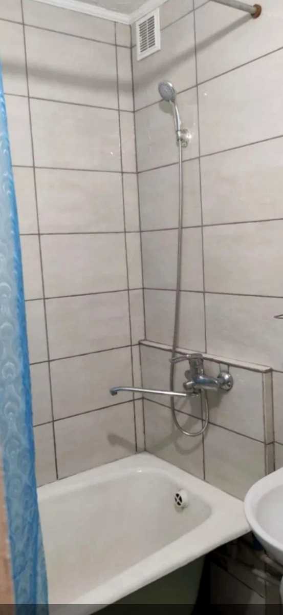1880555072894569