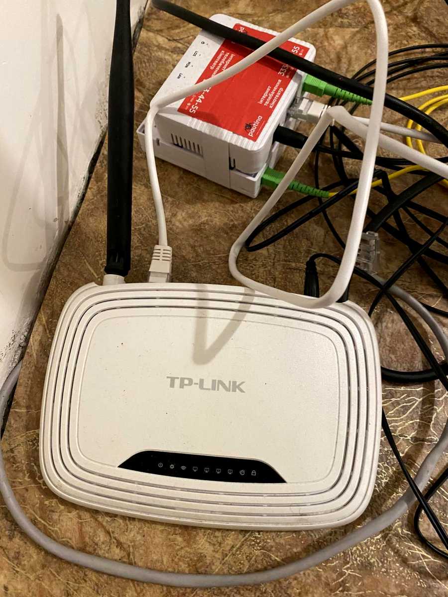 1880556683703049
