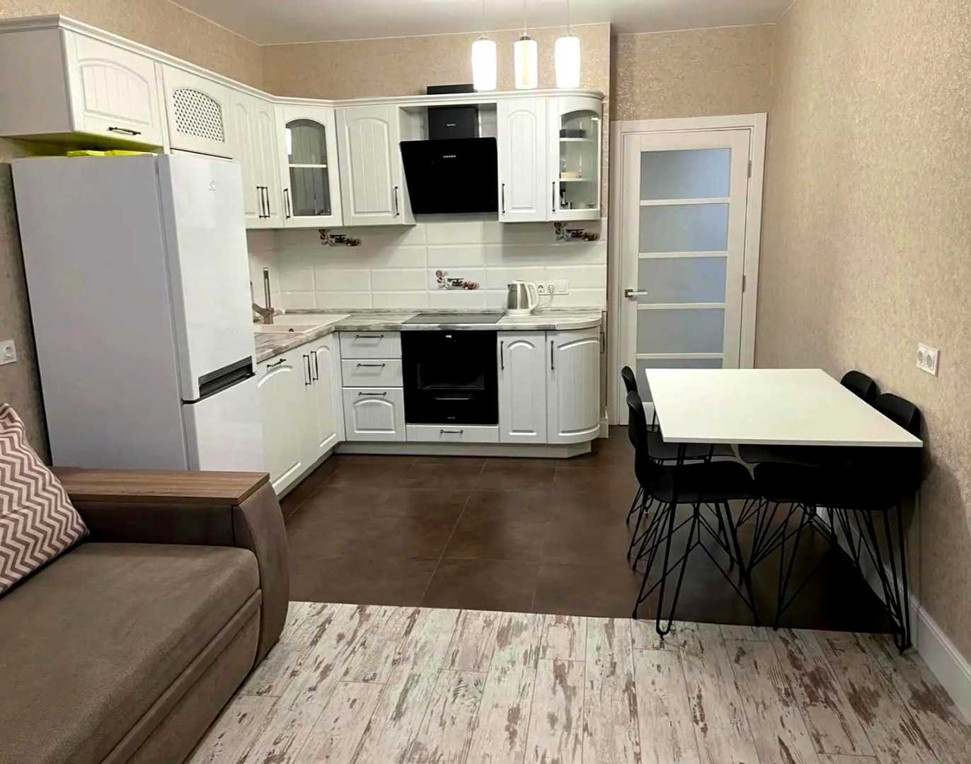 1880566238466958