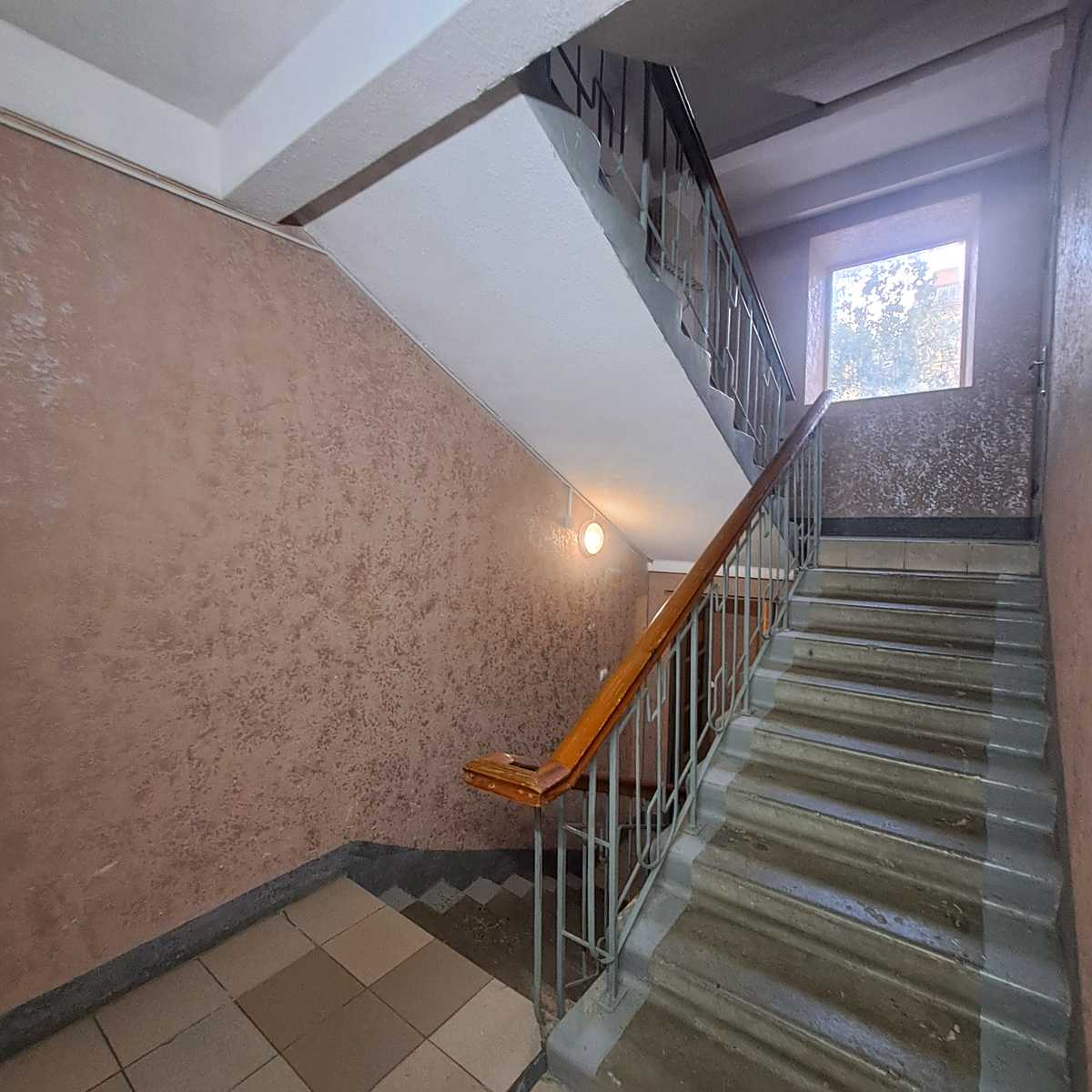 1834887941973458