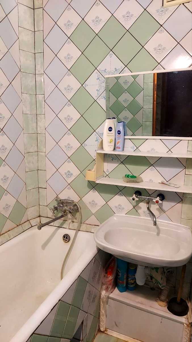 1817877277425823