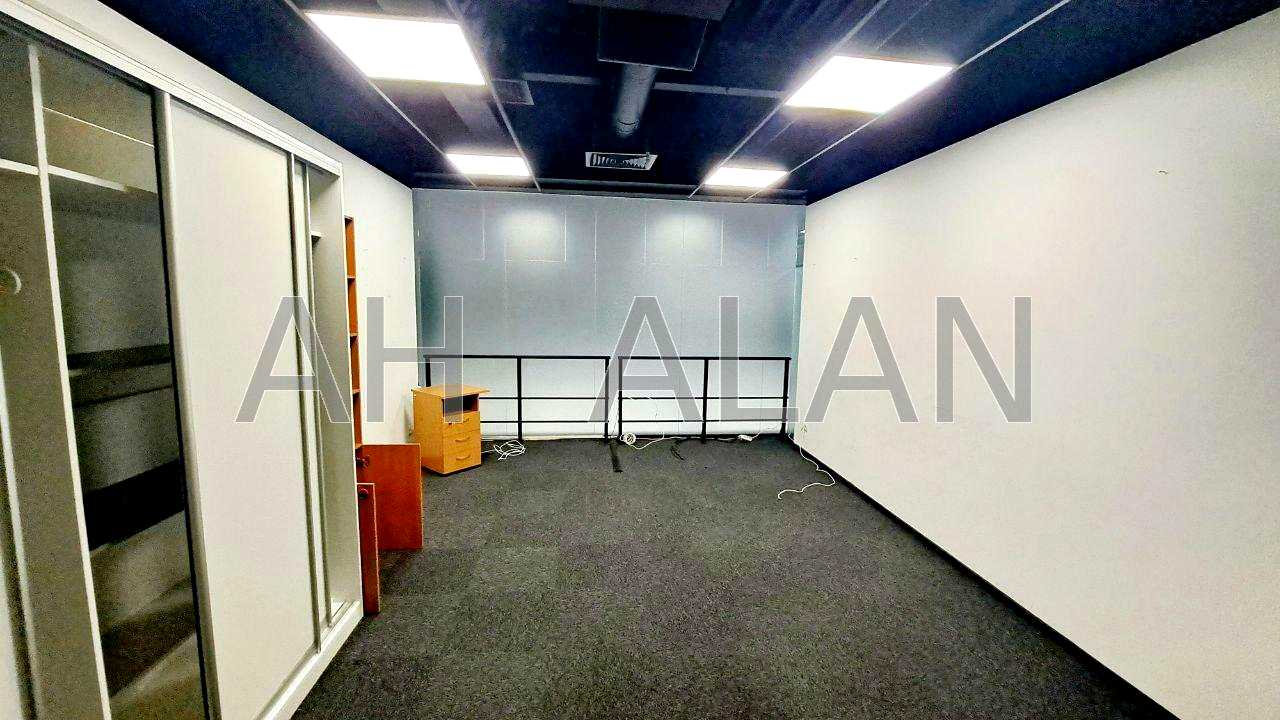 1835367794493197