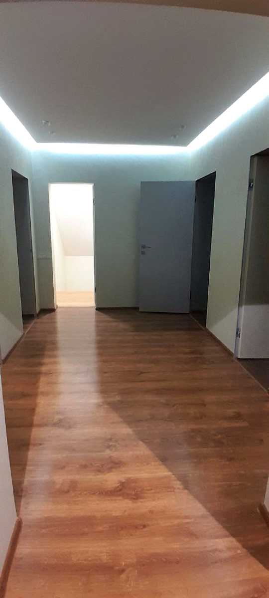 1823221316316200