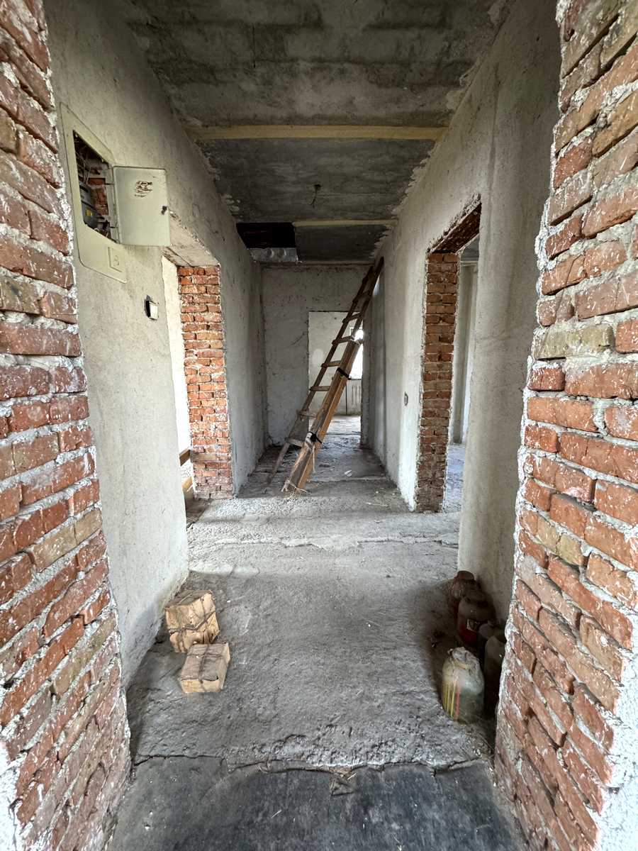 1824764355784064