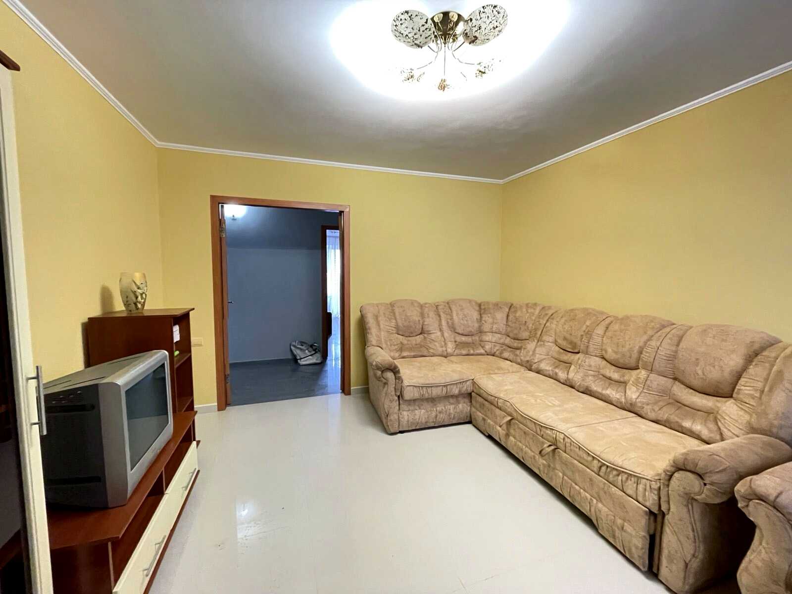 1800329206658367