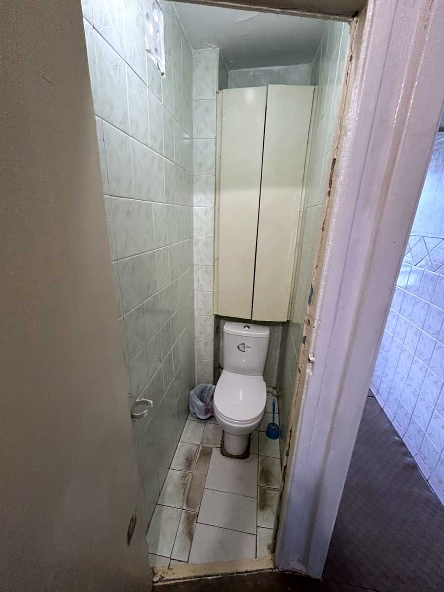 1835201564669750