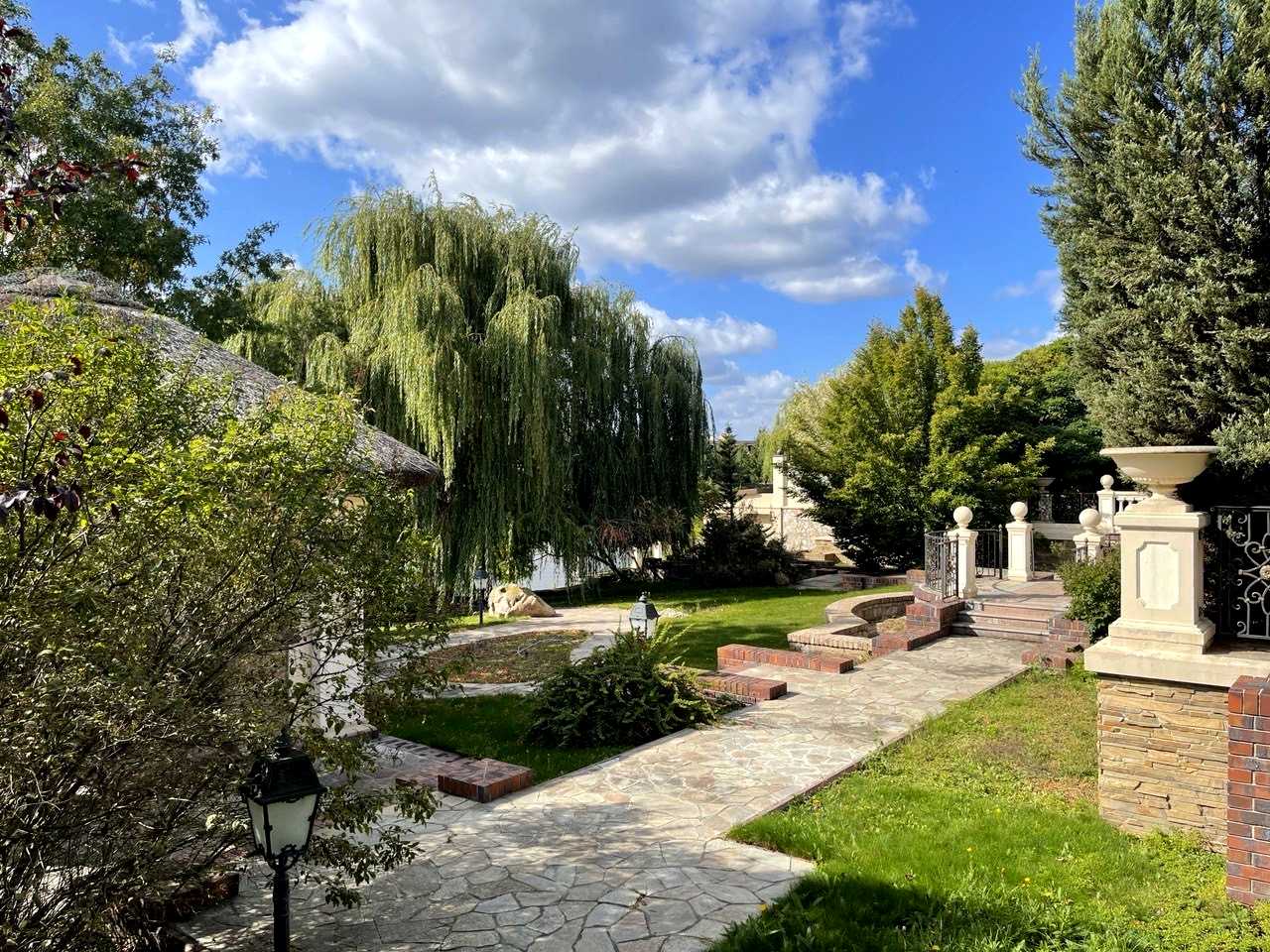 Дом по адресу (площадь 1200 м²) - imageAlt 15 Дом по адресу (площадь 1200 м²) - Atlanta.ua - imageAlt 15