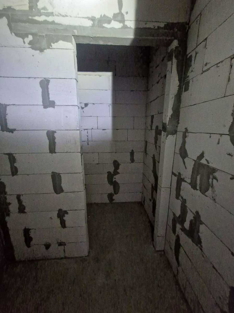 1836474679075604