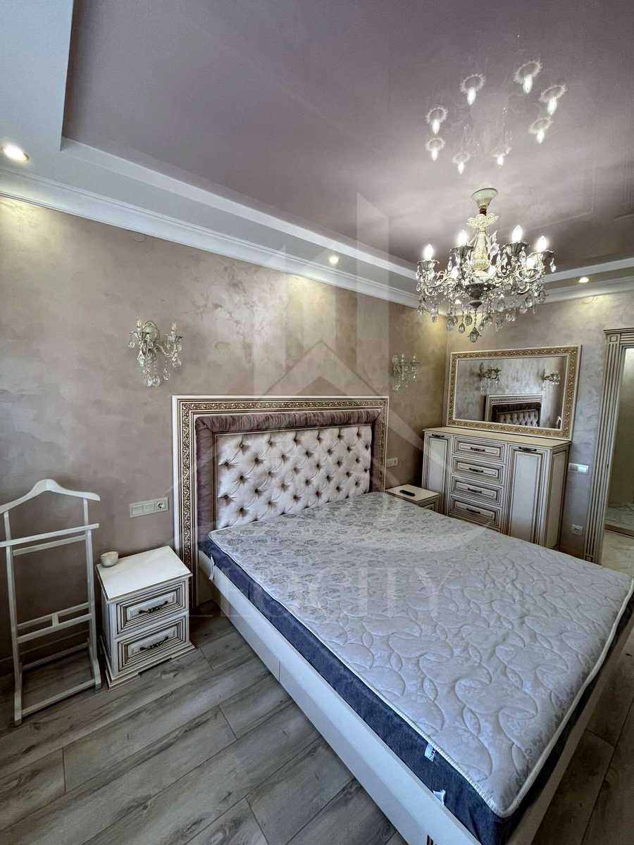 1842712812582809
