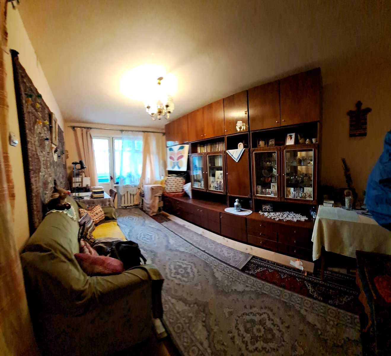 1842167349839905