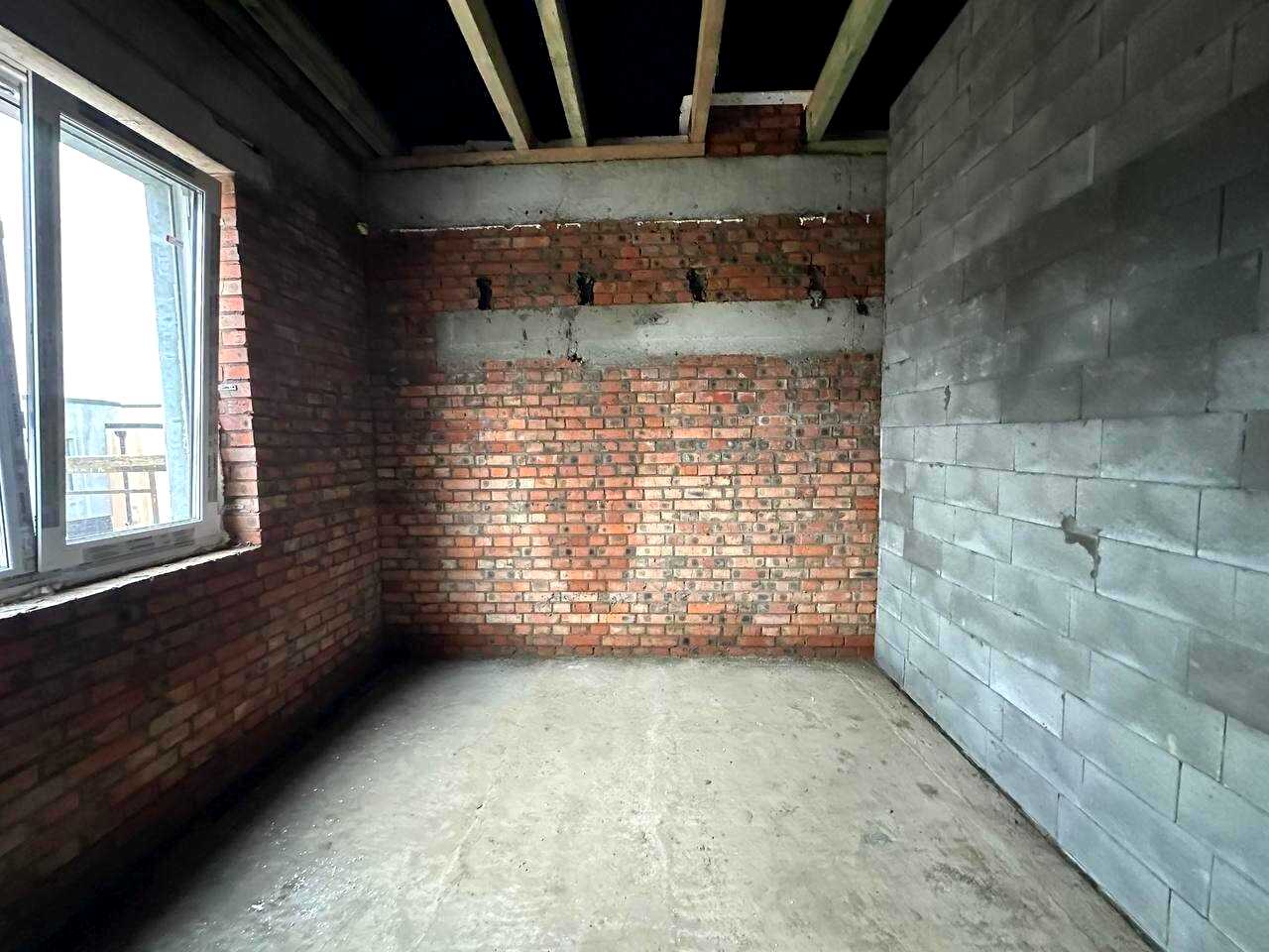 1839429472172403