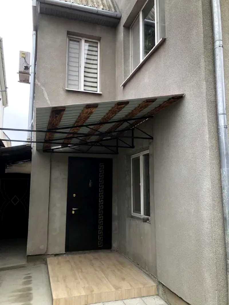 1828754003147993