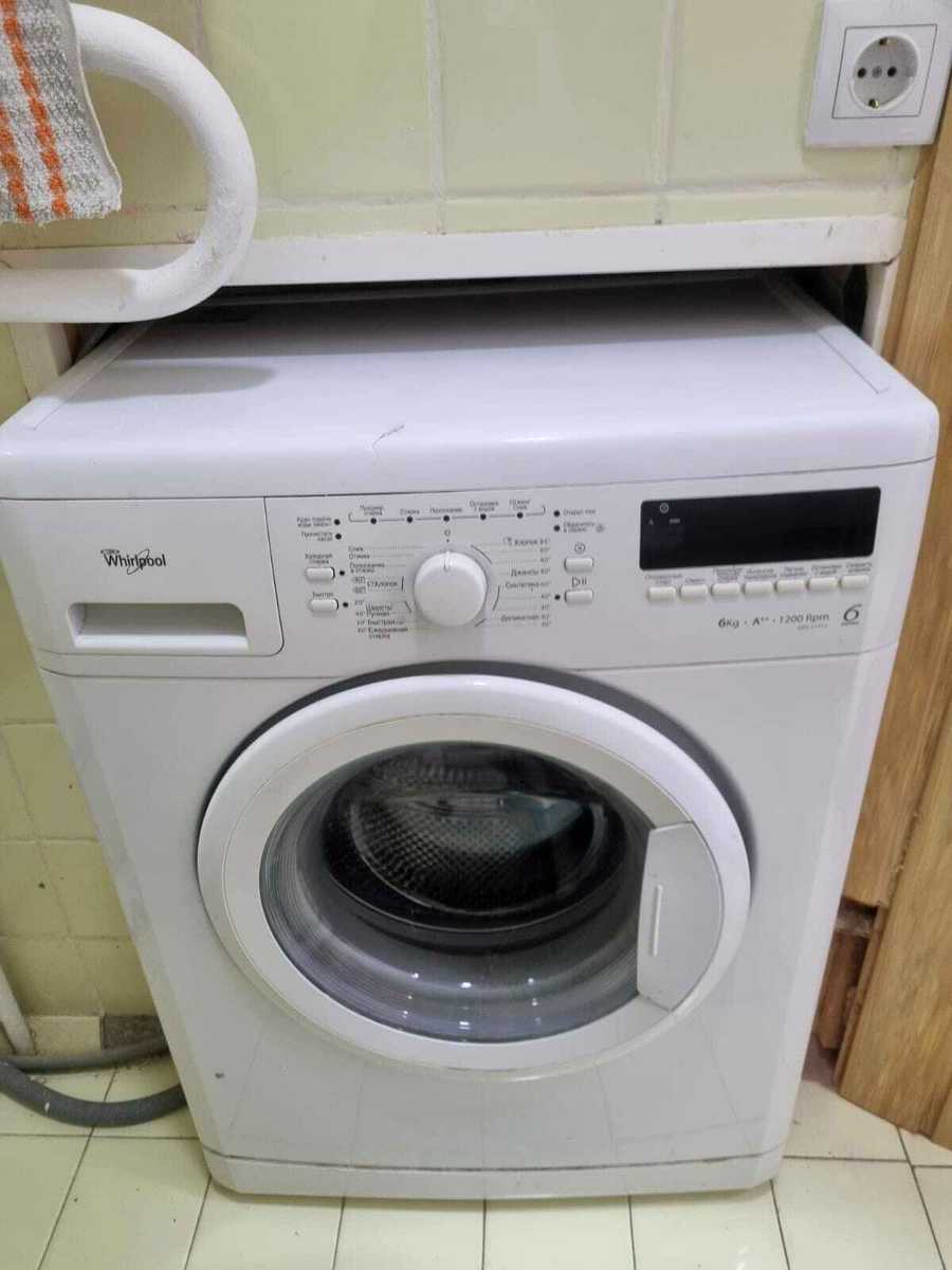 1763888926862154