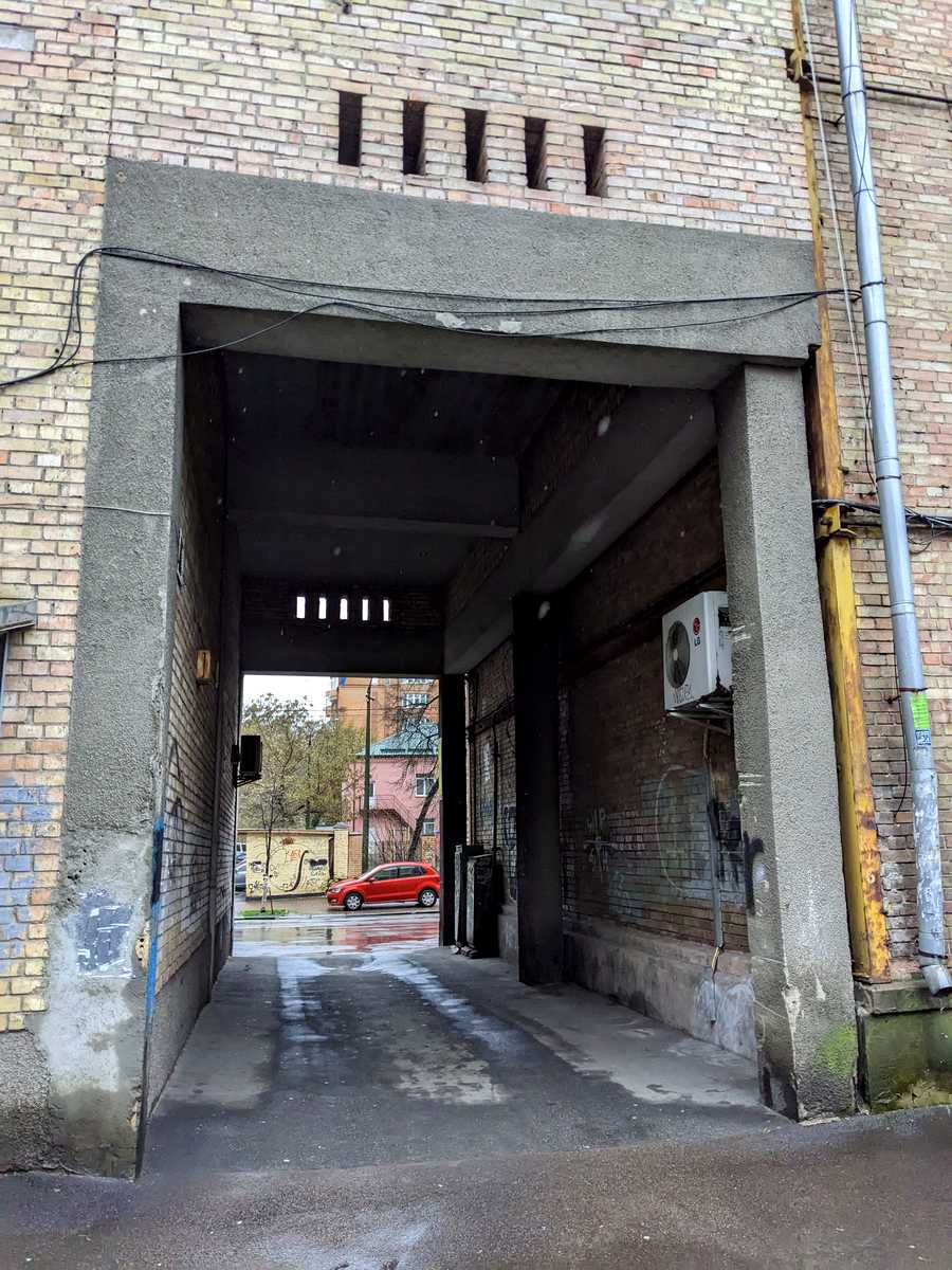 1763188399399438
