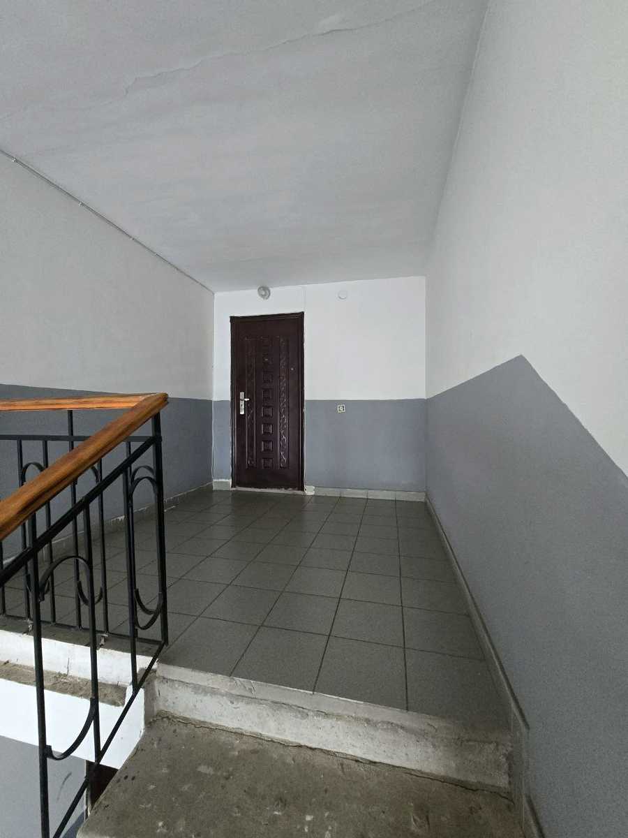 1838965648409376