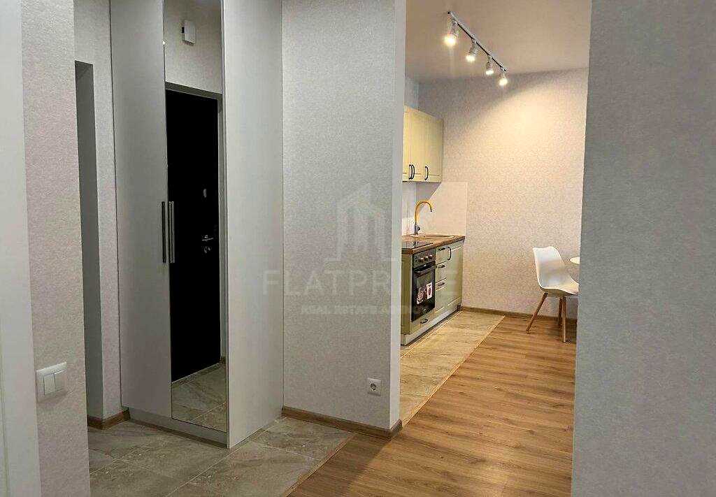 1827674178895823