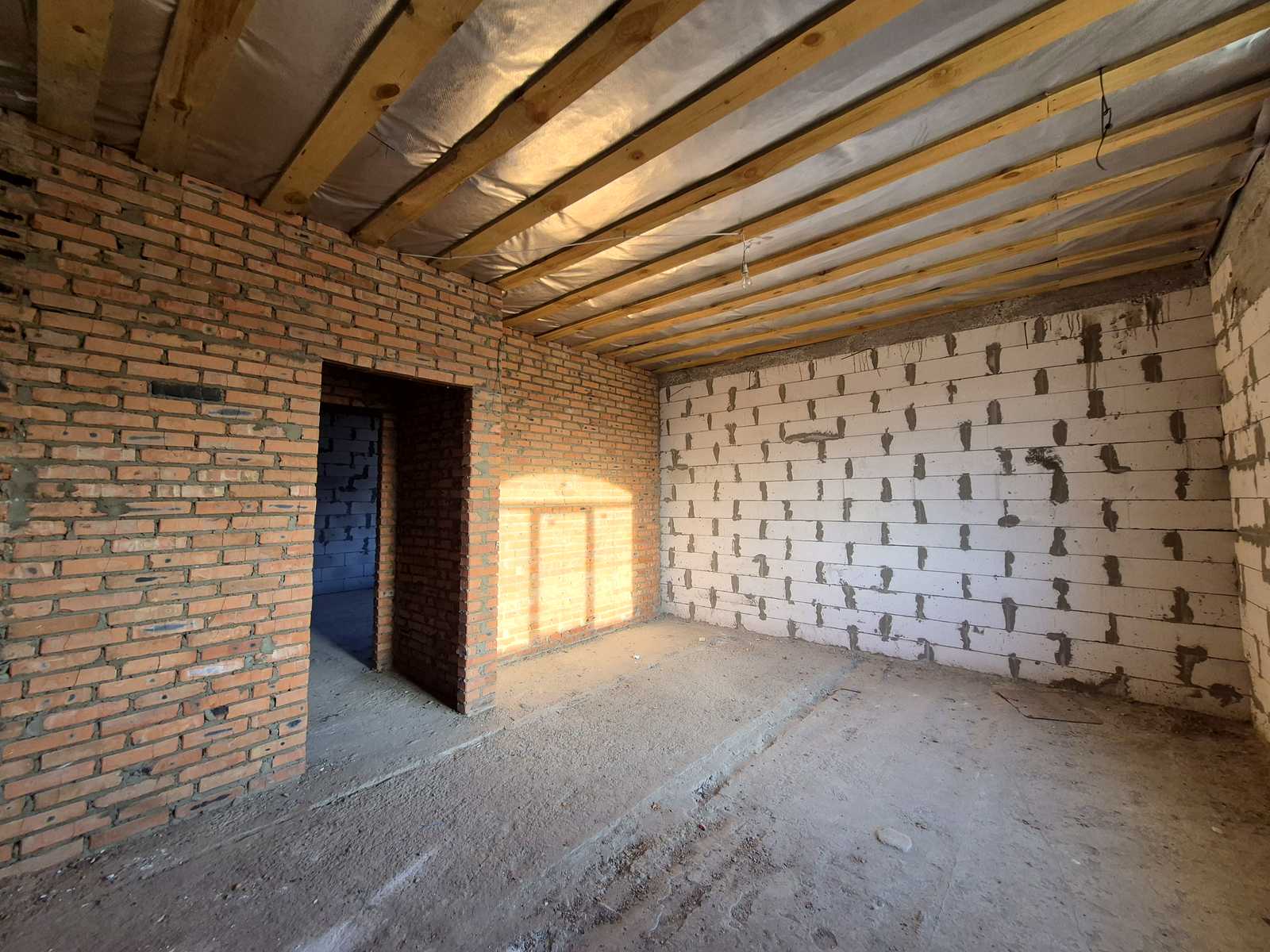 1847501287318694