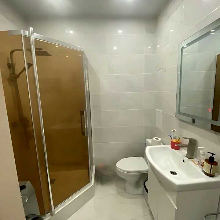 1835084737955084