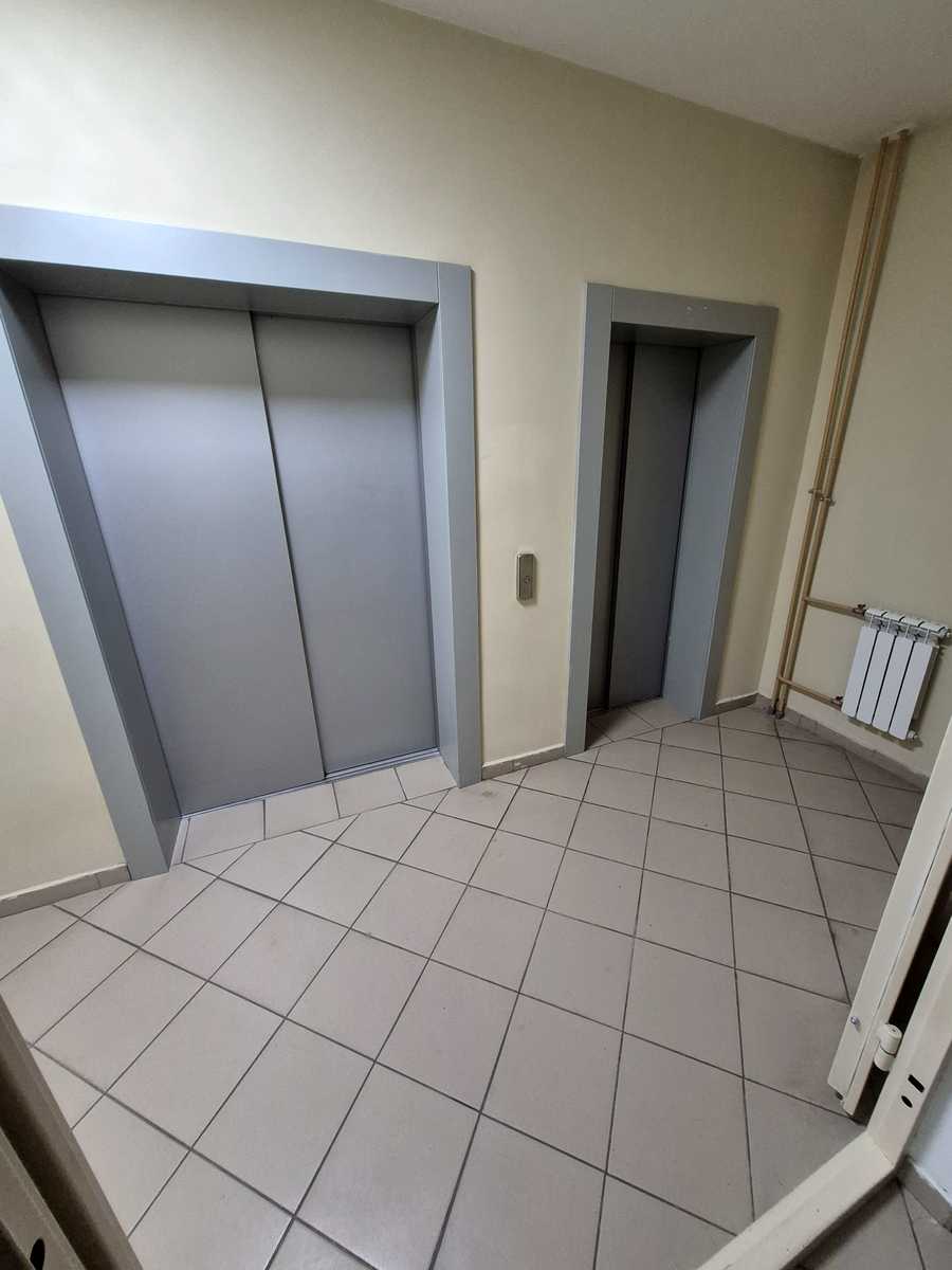 1835172513602848