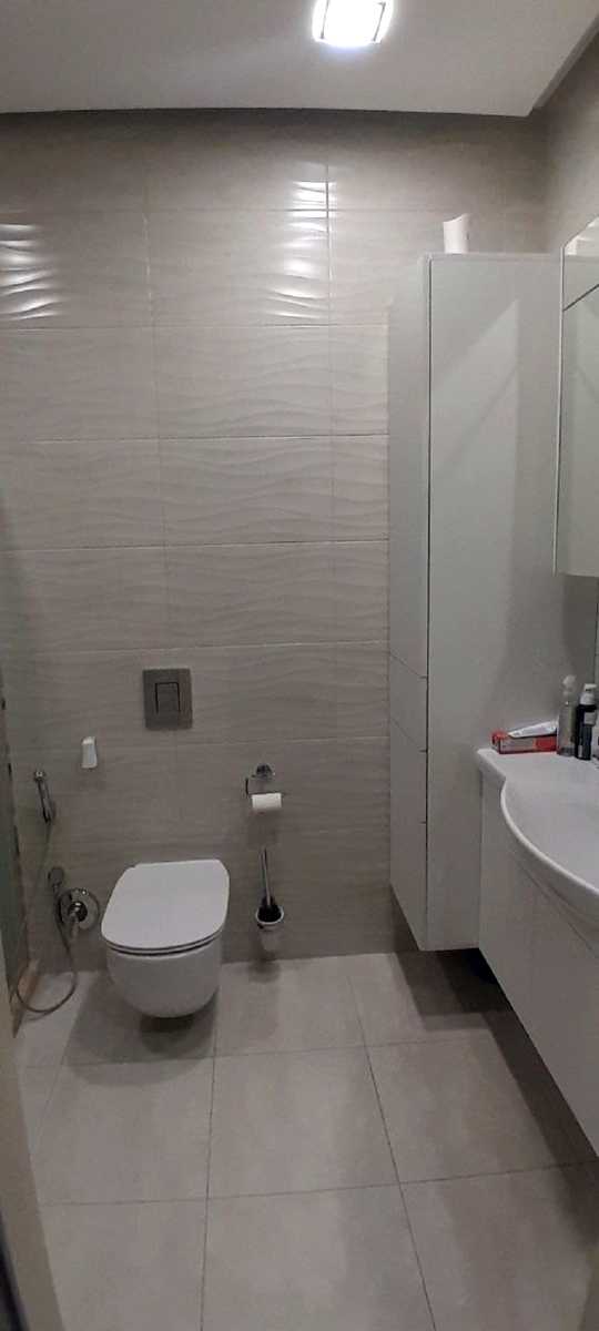 1823221317994017