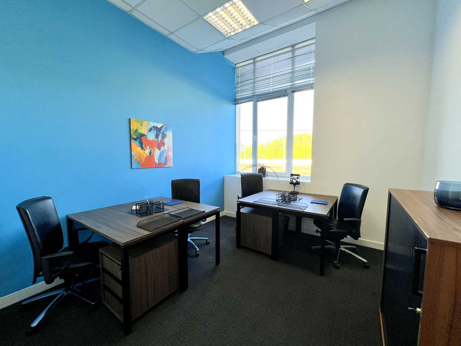 1839738558468310
