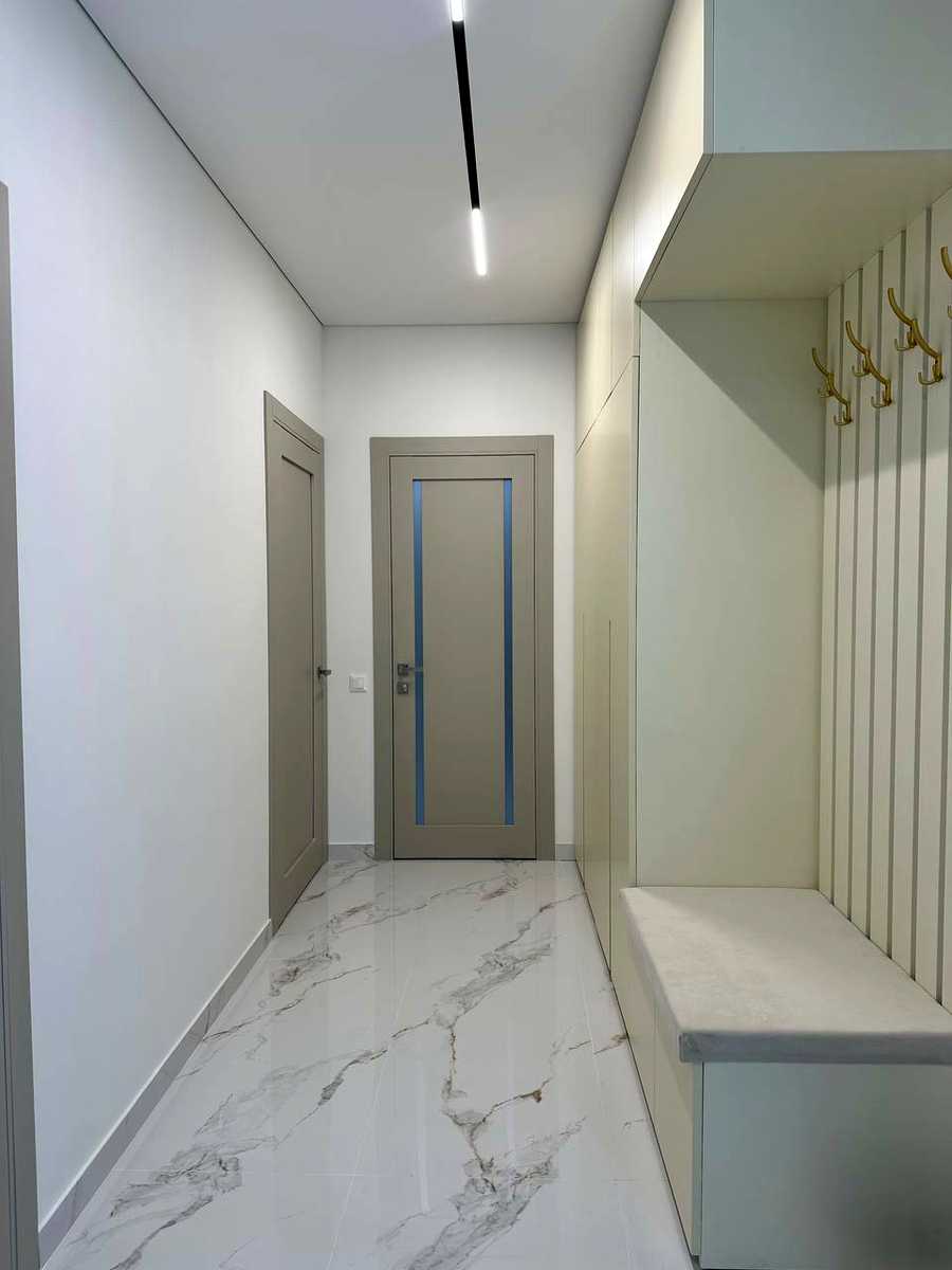 1816956240681914