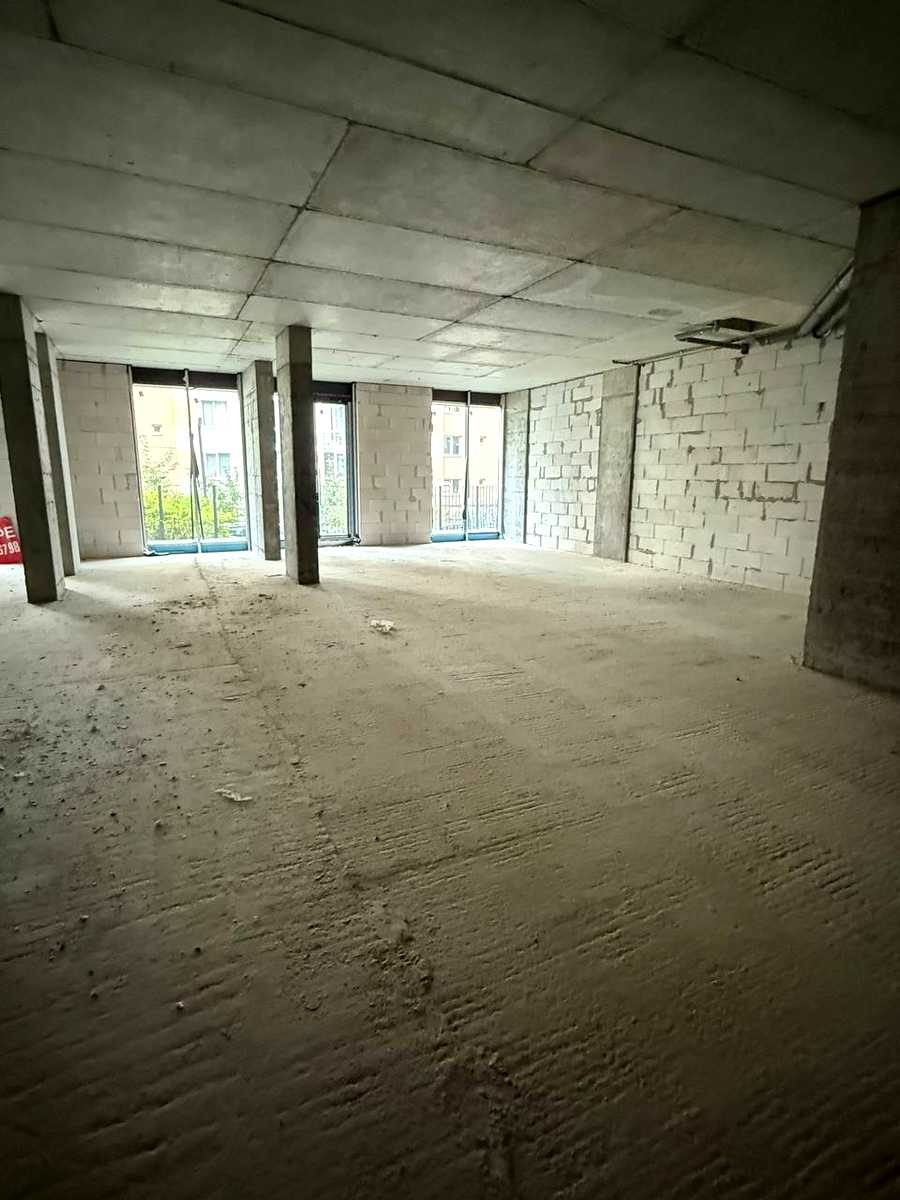 1845079305255358