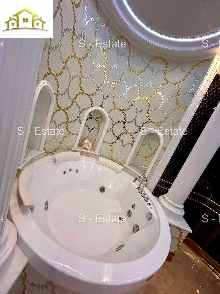 1844868003675795
