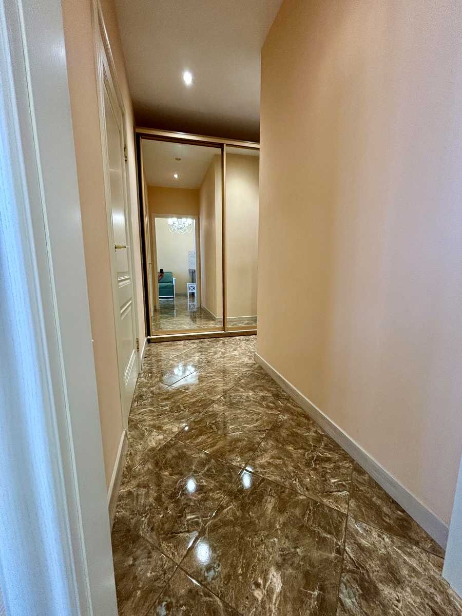 1801383583978880