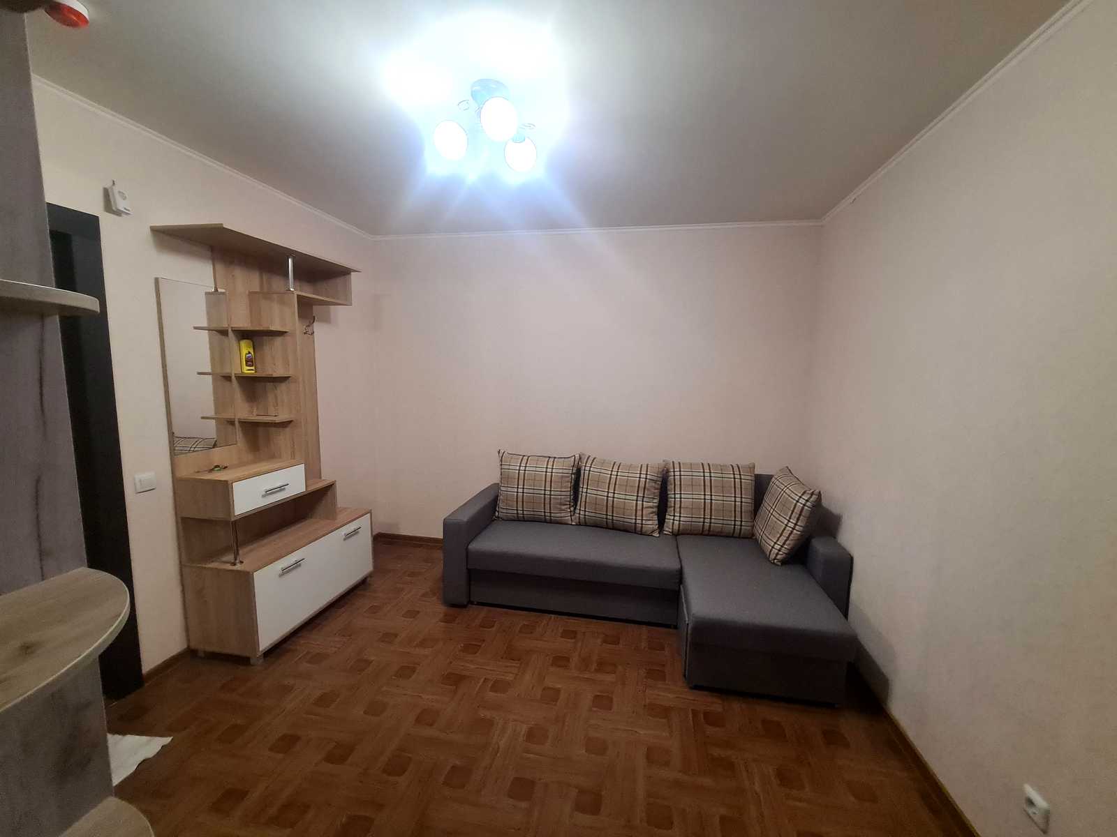 1723647973268351