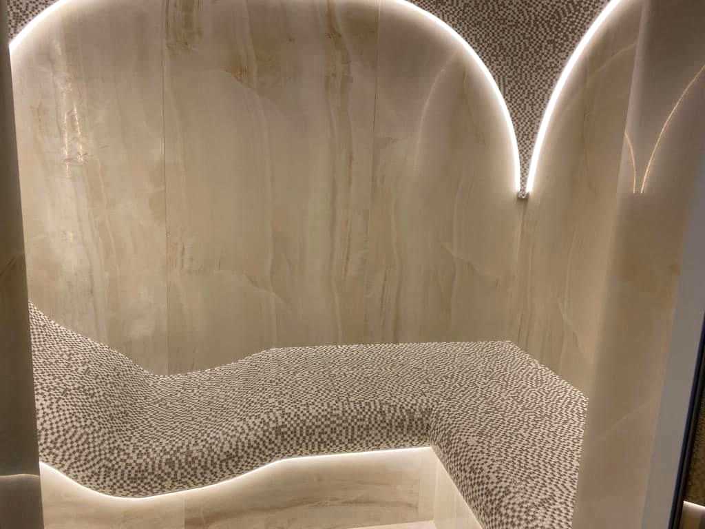 1789243658285888