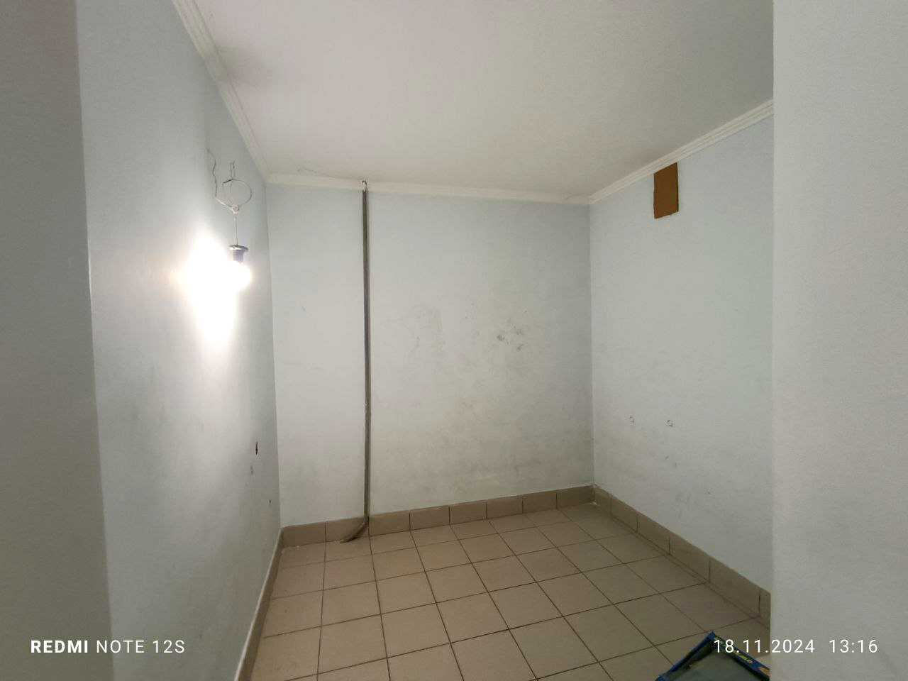 1818786057279332