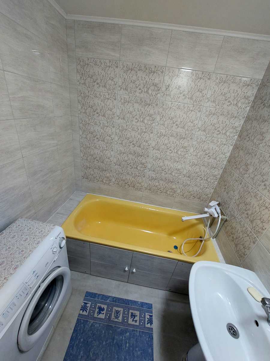 1825313553603073