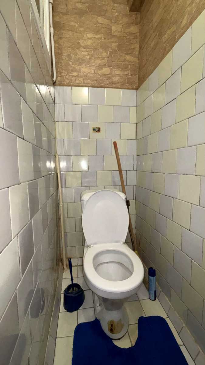 1836661873496287