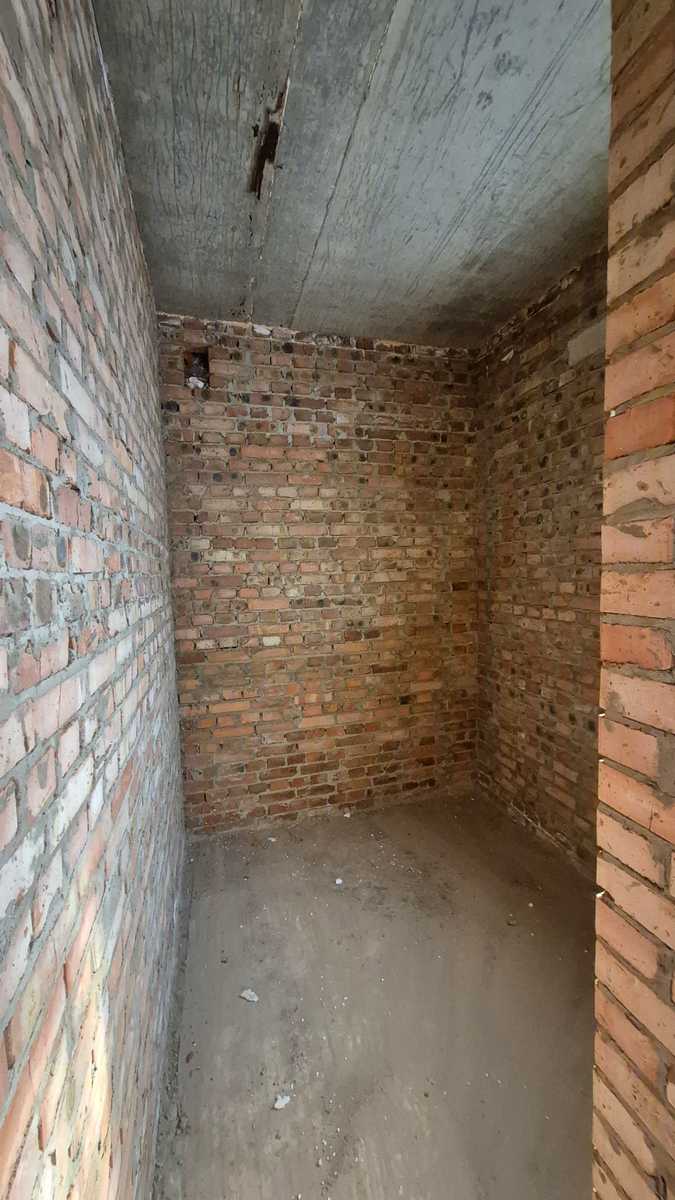 1842878411416078