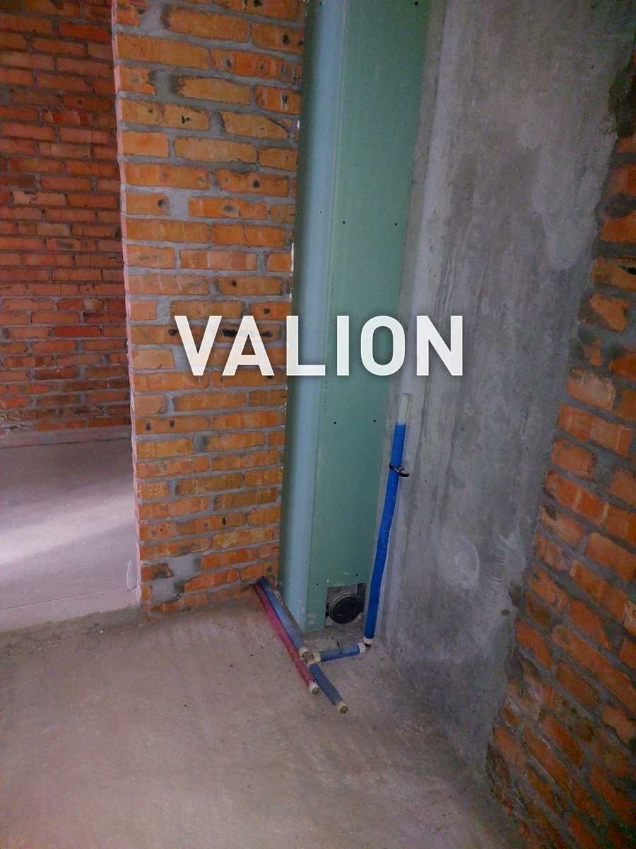 1833986201500923
