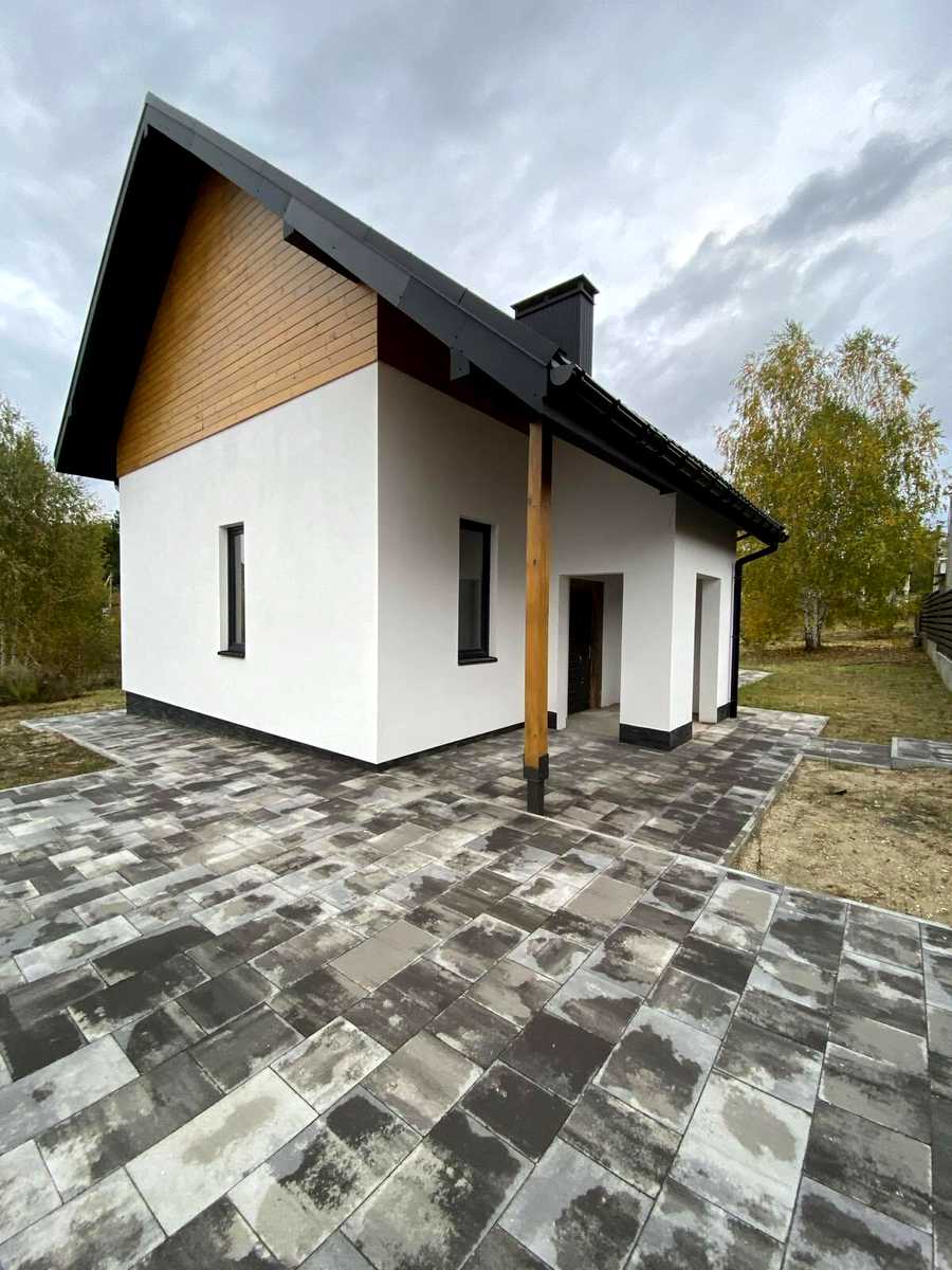 1845952861753841