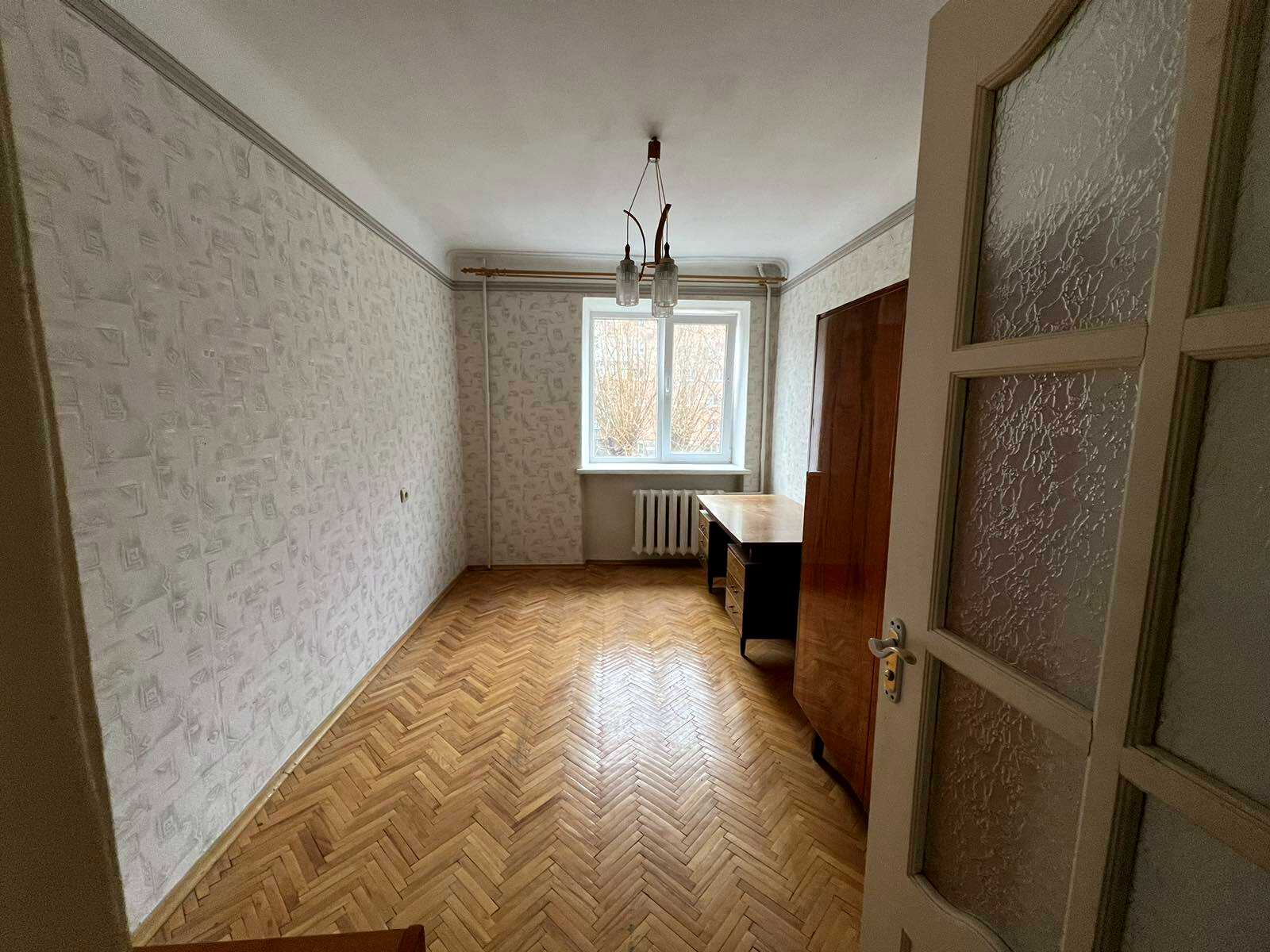 1796768568937399
