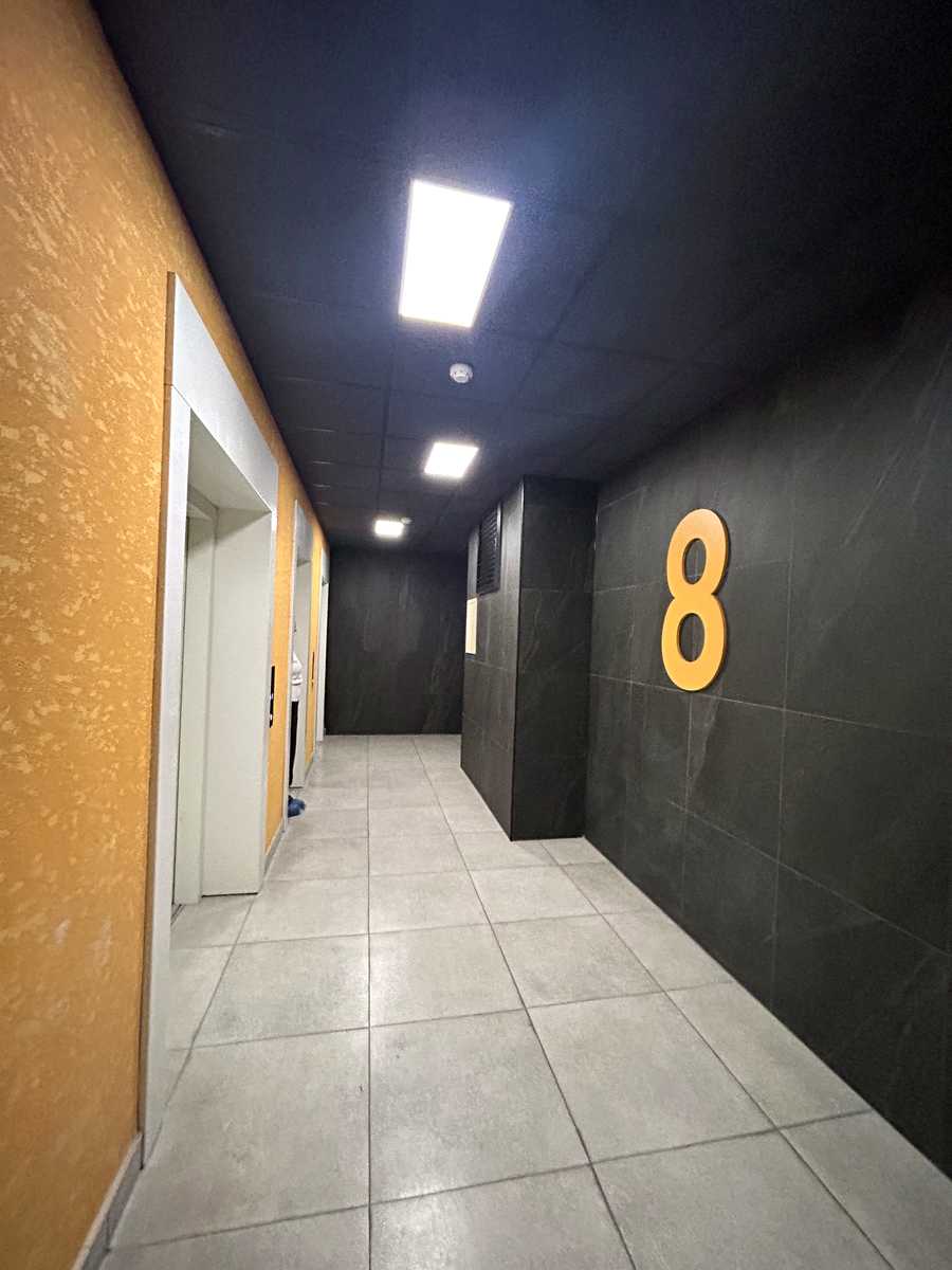 1817174058832209