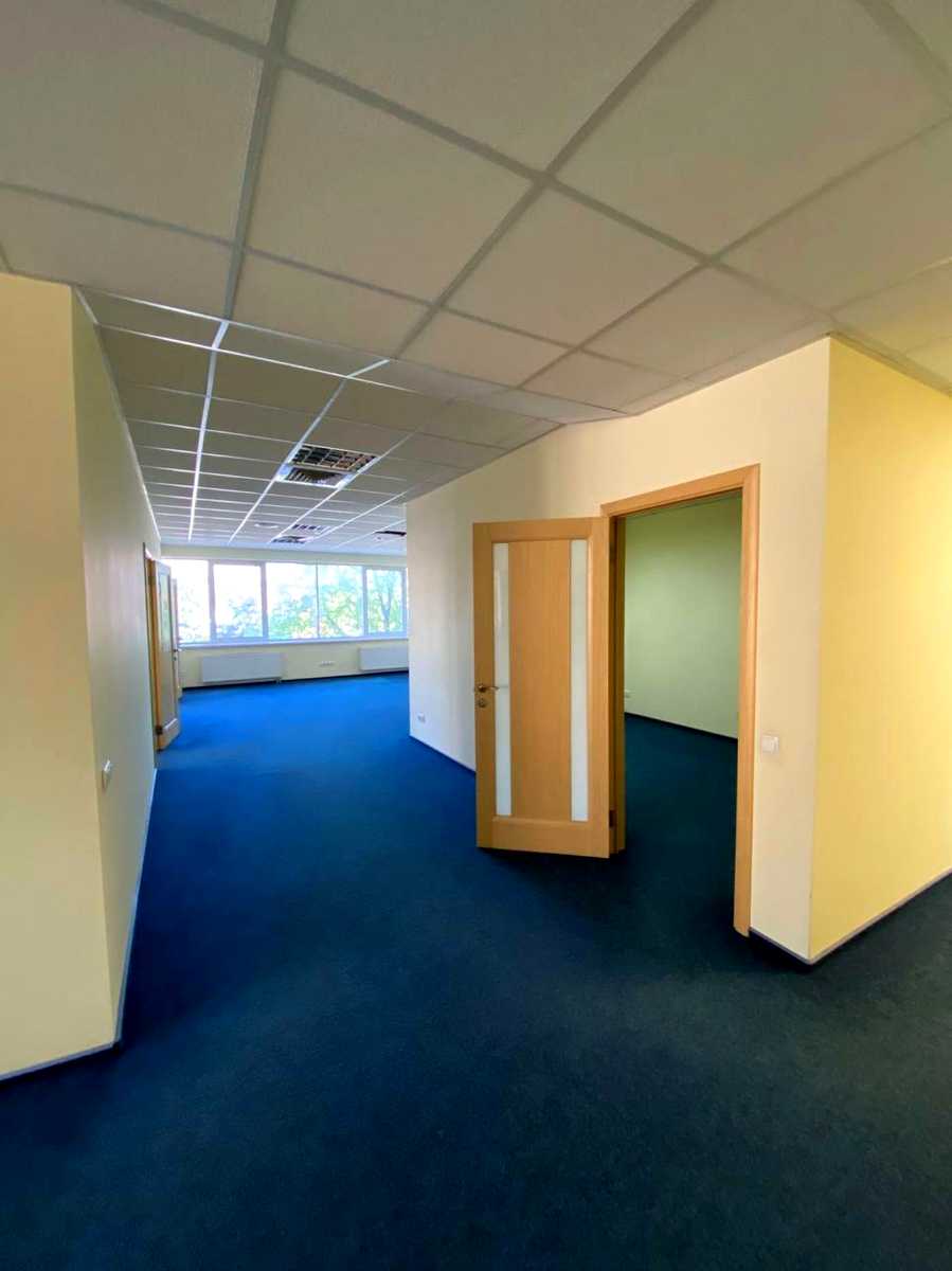 1775009490185534