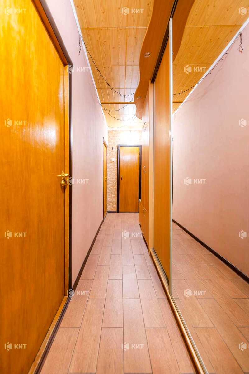 1832013254229578