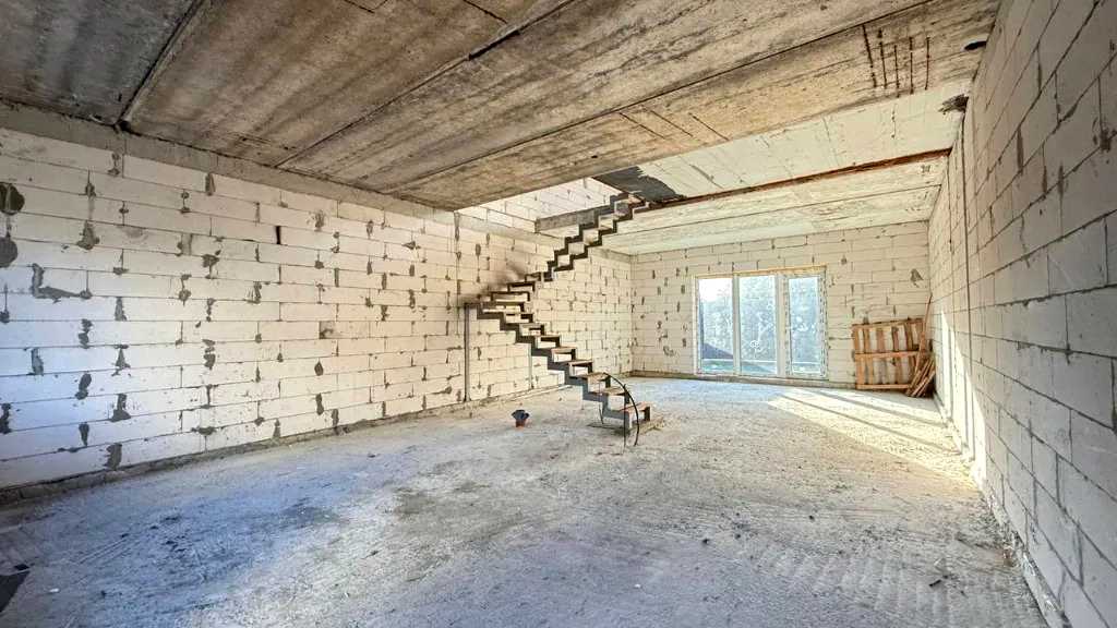 1845516340904579