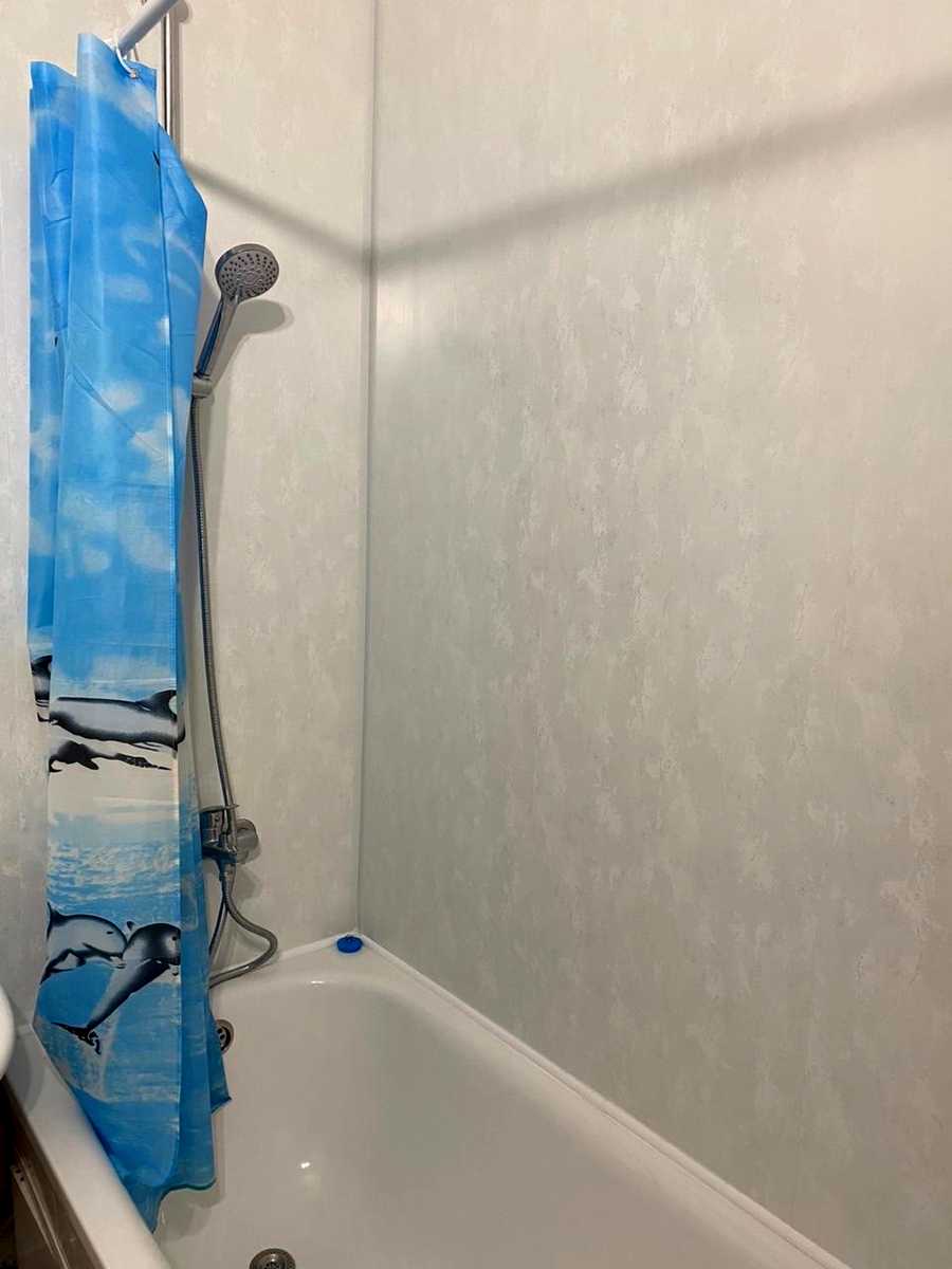 1815721800541017
