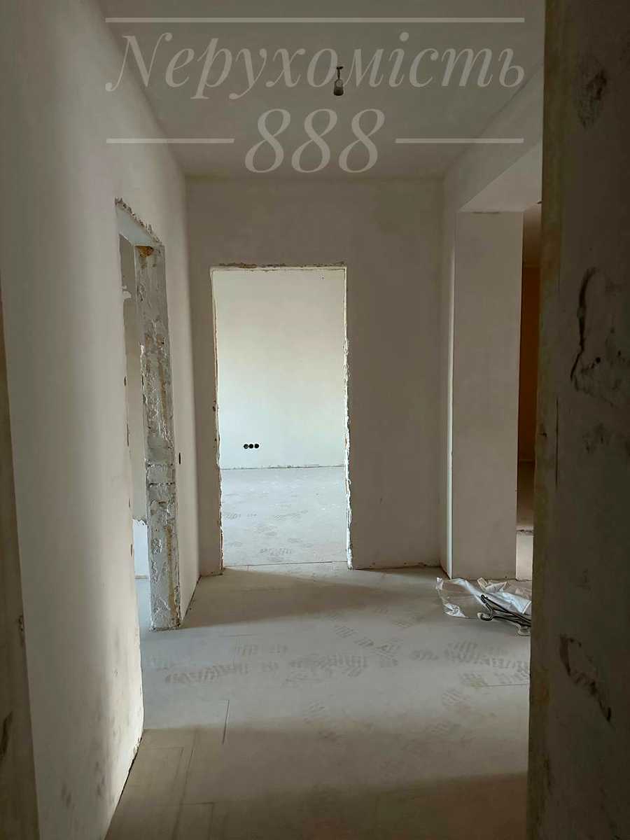 1832383274442993