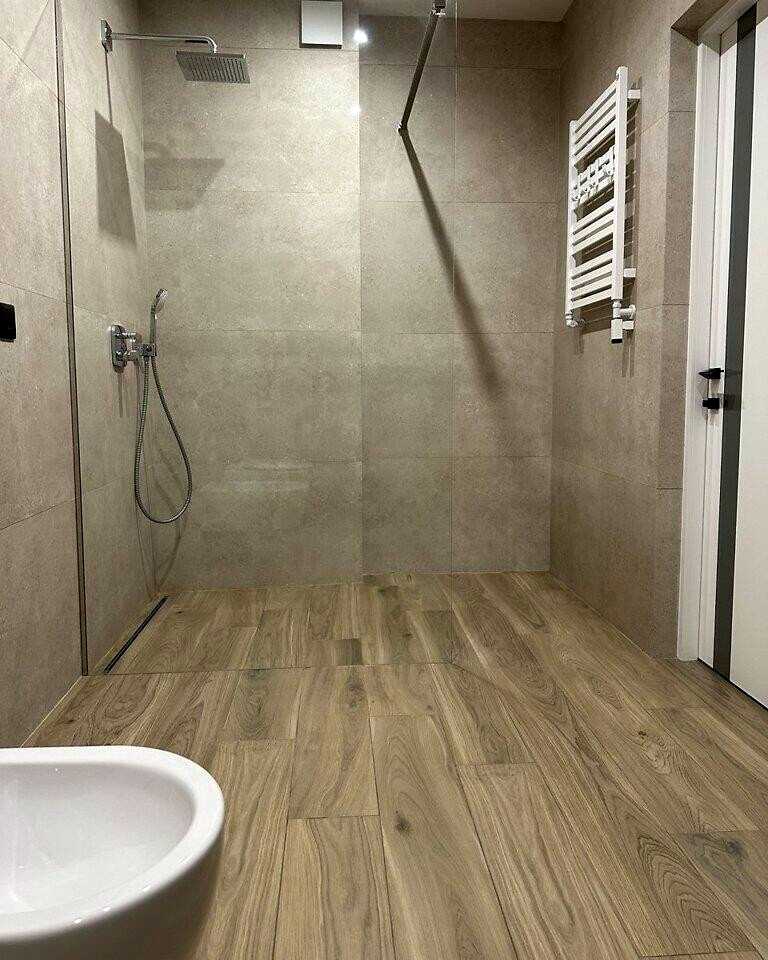 1838232814541590