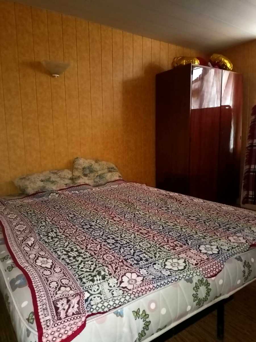 1796753924300201