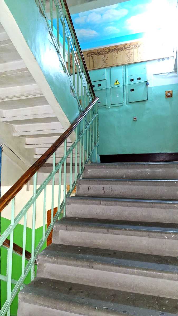 1829913255967483