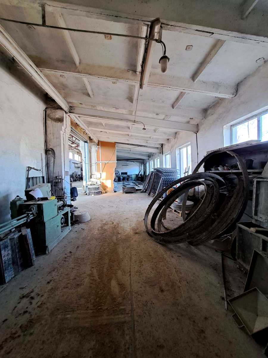 1818801357436738